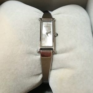 Gucci Watch Women’s Stainless Steel with Diamond